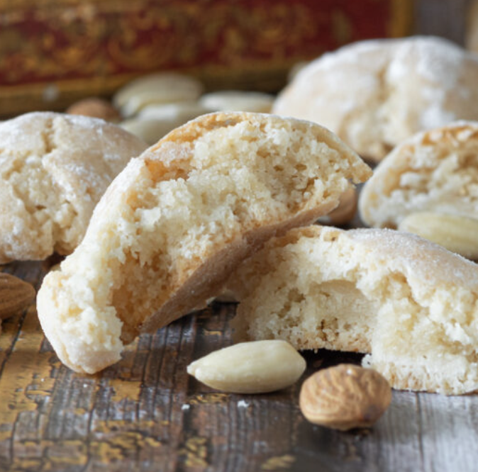 AMARETTI MORBIDI biscuits almond