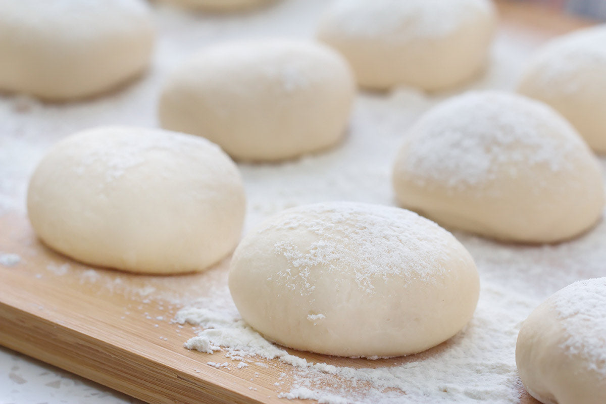 Italian Pizza Sourdough UK. Authentic Chilled Neapolitan Pizza Sourdough balls (8 x 240g)